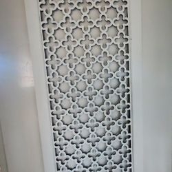 Very Nice Heavy Home Decor!!