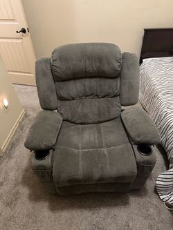 Recliner with heat and vibration