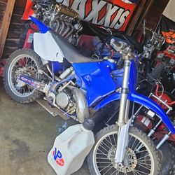 Yz250