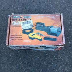 1500 lb capacity 120 volt cordless electric winch works great in box 