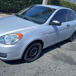 2010 Hyundai Accent