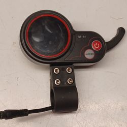 QS-S4 6 Pin Throttle 48v-60v (Good Used) 