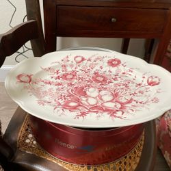 14 Inch Serving Platter And creamer