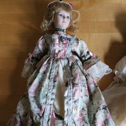 Vintage Geppeddo Doll