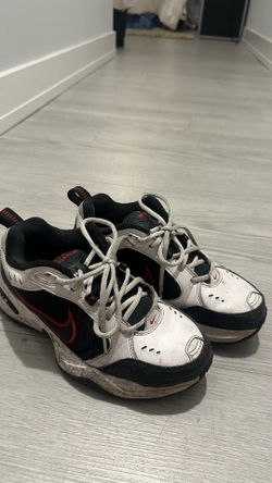 Nike Air Monarch IV Training Shoes — Size 7