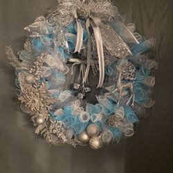 Silver Bells Winter Wreath