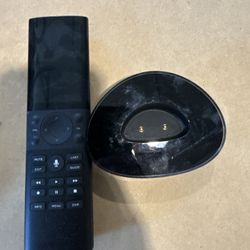 Savant Smart Home Control System w/ Remote & Base 