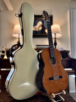 Yulong Guo Concert Double Top Classical Guitar