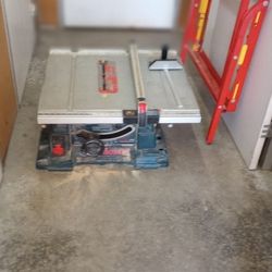 Bosh  Mitter Saw 10" Table Saw 10"