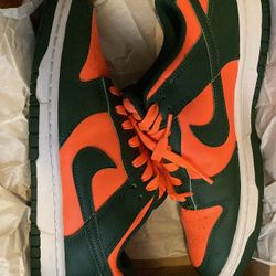 Nike Dunk ‘Miami Hurricanes’