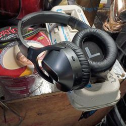 Alcoca Bluetooth Wireless Head Phones 