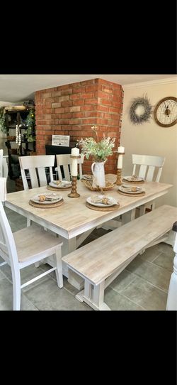 Dining room table
