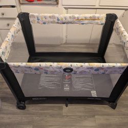 Graco Play Pen 