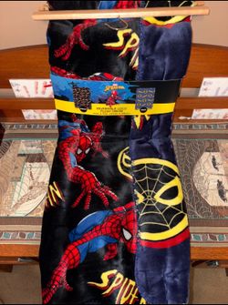 Spiderman Reversible Blanket