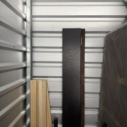 Storage Locker (queen bed, bed frame, rough table, nice chairs)