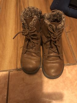 Toddler boots size 10