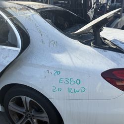 2020 Mercedes Benz E350 Left Quarter Panel 