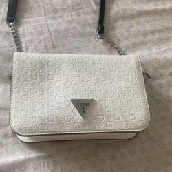 Guess Shoulder Bag