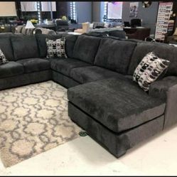🎁 Ballinasloe Smoke 3-Piece Oversized Sectional Couch By Ashley Furniture 🚛🚛Same Day Delivery 🚛🚛 Easy Financing Approval /No Credit Check 