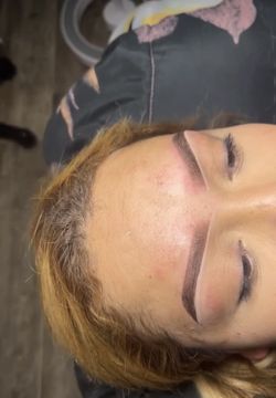 Ombre Powder Brow