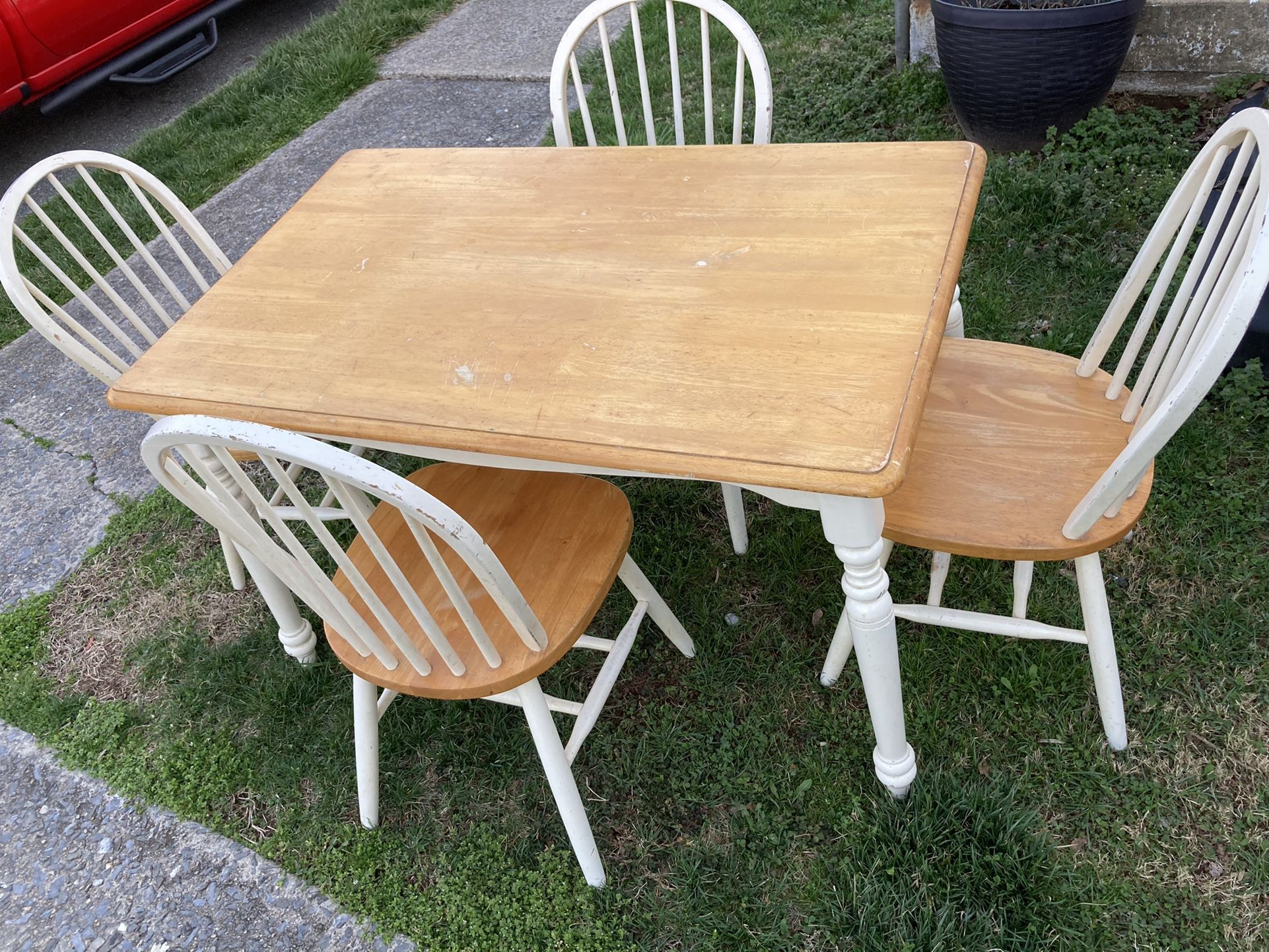 5 Piece Table Set