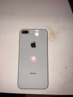 cracked Apple iPhone 8 Plus