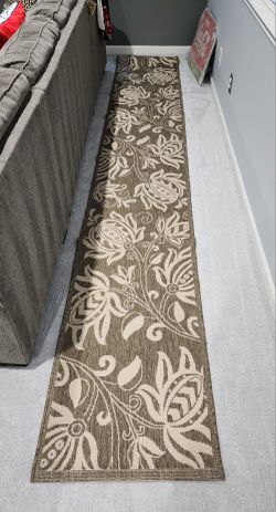 Indoor / Outdoor RUNNER 