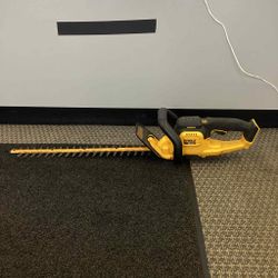 Dewalt 20v Hedge Trimmer (DCHT820)