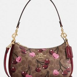 Nwt Coach Teri Shoulder Bag In Signature Canvas With Cherry Print CY694