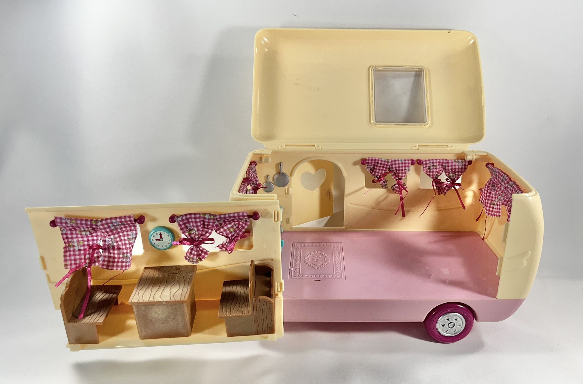 Battat Li'l Woodzeez Calico Critters Happy Camper Only No Accessories