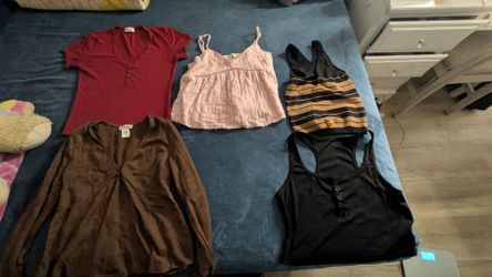 Medium size / Small (Clothes)