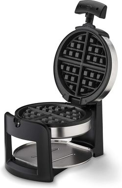 Cuisinart Belgian Flip Waffle Maker NEW!