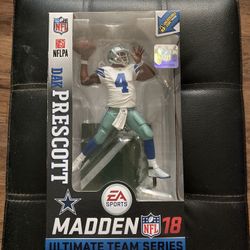 Dak Prescott Figure