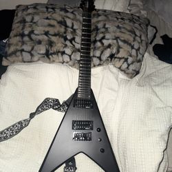 Jackson JS Series King V JS22-7 KV HT Electric Guitar Black