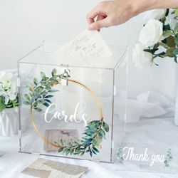 Lockable Acrylic Gift Box