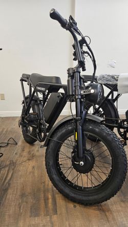 ⚡️⚡️3000W Dual Motor AWD moped-style E-bike