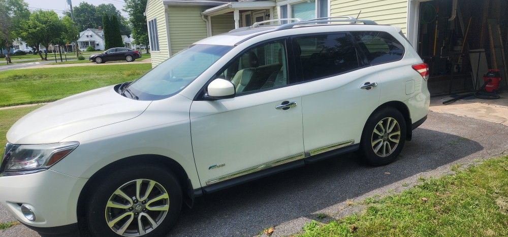 2014 Nissan Pathfinder