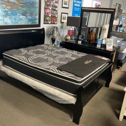 Perfect Bedroom Set! $699 🖤📦✨