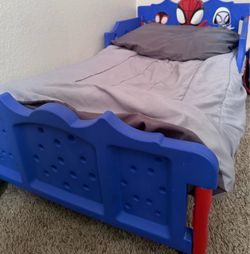Kids bed
