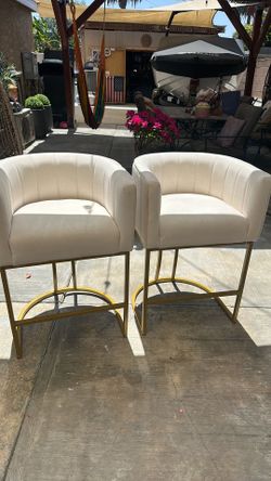 White and gold chairs