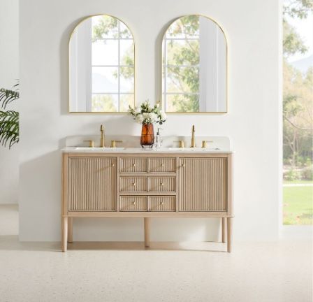 60” Bathroom Vanity In Iight Wood Color