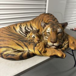 Fiberglass/Resin Decorative Cats