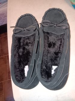 Womans slippers