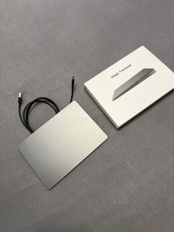 Like New (Space Gray) Magic Trackpad 2