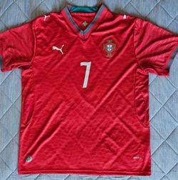 Puma Portugal #7 Ronaldo Soccer Jersey Fan Version size XL