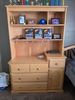 Bedroom set