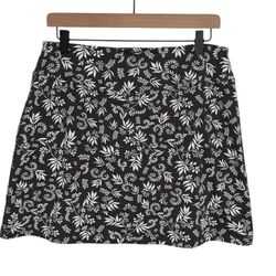 Title Nine Diamalete Skort Womens M Gray/White Botanical Golf Tennis Pickleball