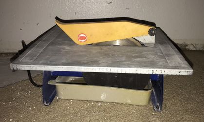 Master Cut 7” In Portable Tile Saw