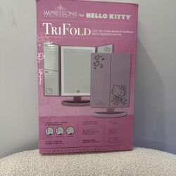 IMPRESSIONS HELLO KITTY TRIFOLD MIRROR