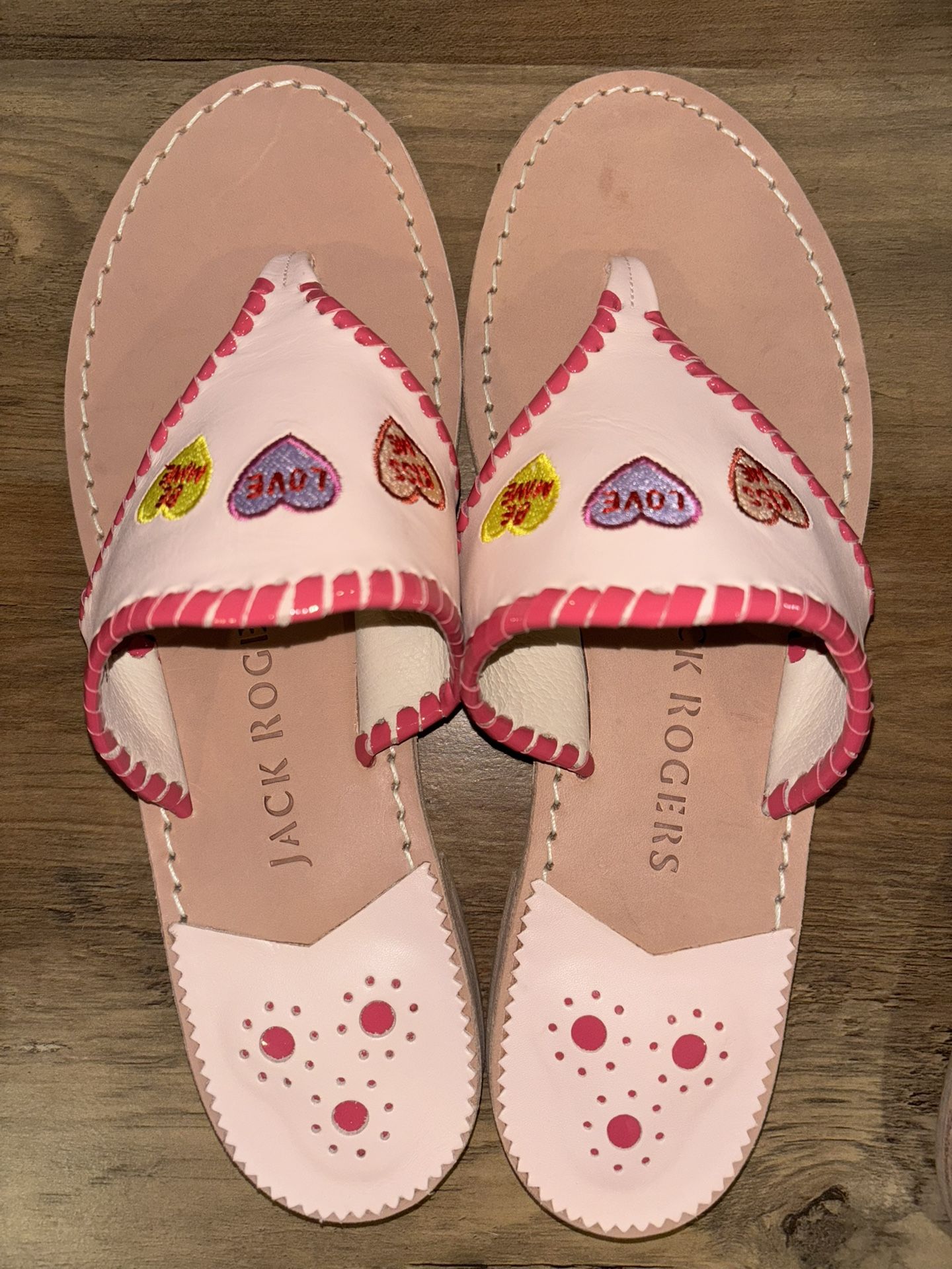 NEW Jack Rogers Valentine conversation heart Flat Sandals